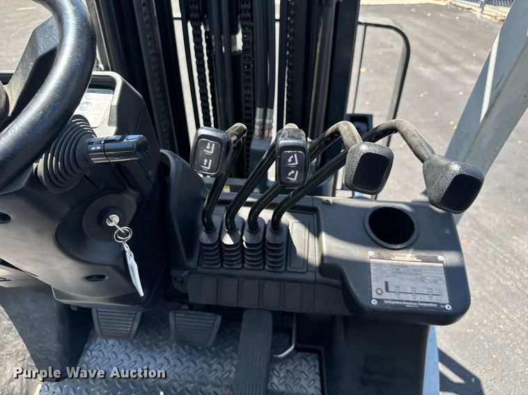 image for item EC3546 2016 UniCarriers PF50 forklift