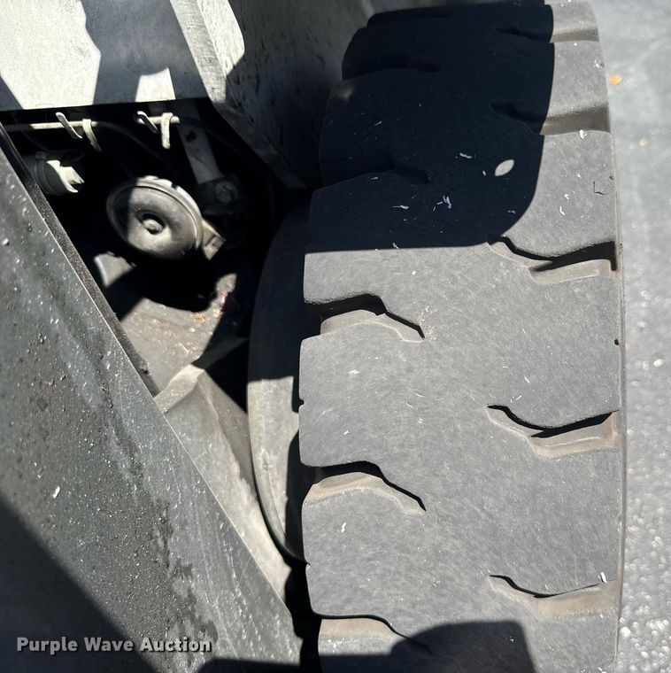 image for item EC3546 2016 UniCarriers PF50 forklift