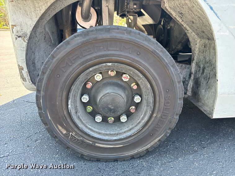 image for item EC3546 2016 UniCarriers PF50 forklift