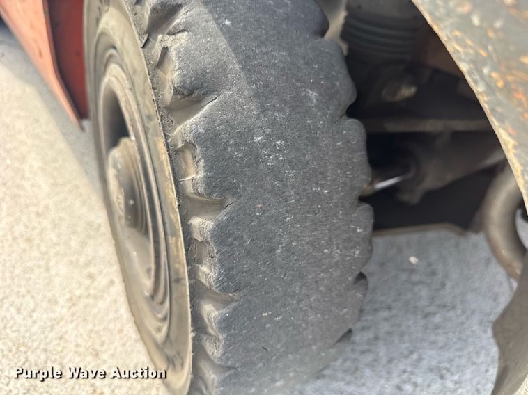 image for item EC3547 Toyota 8FGU18 forklift