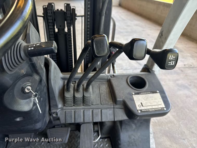 image for item EC3548 UniCarriers PF50 forklift