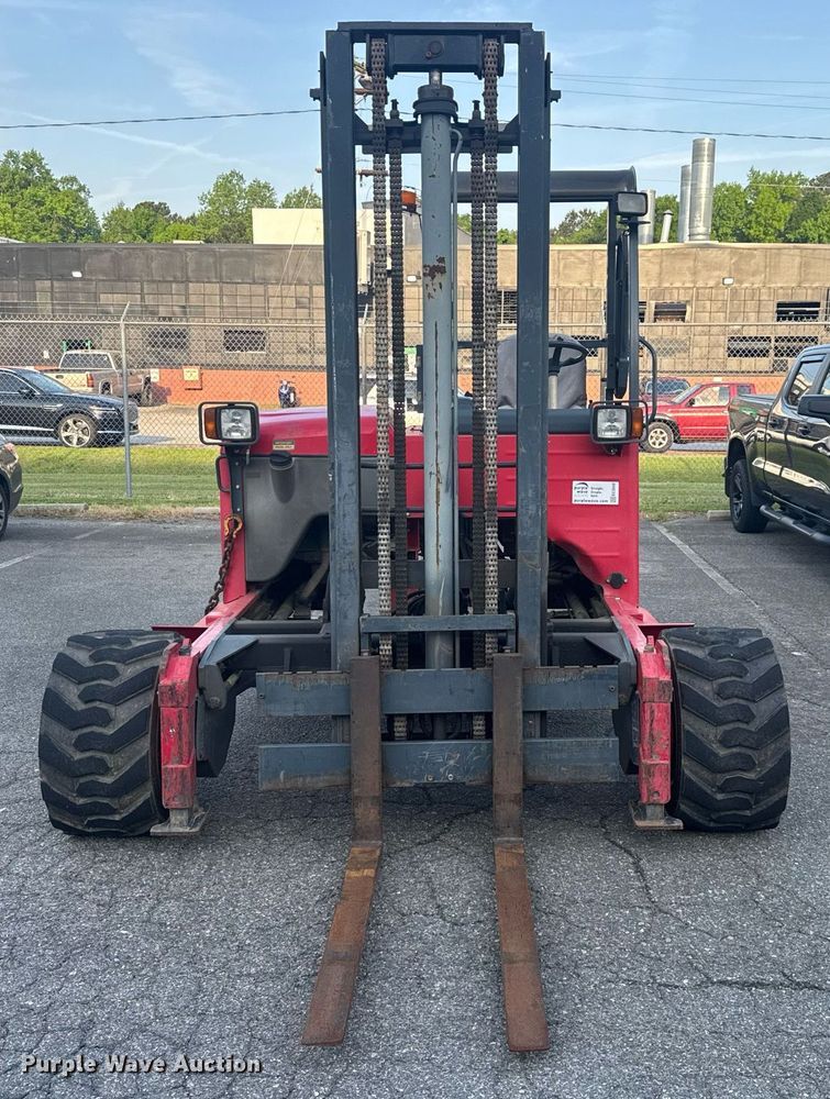image for item EC3549 2011 Moffett M55 forklift