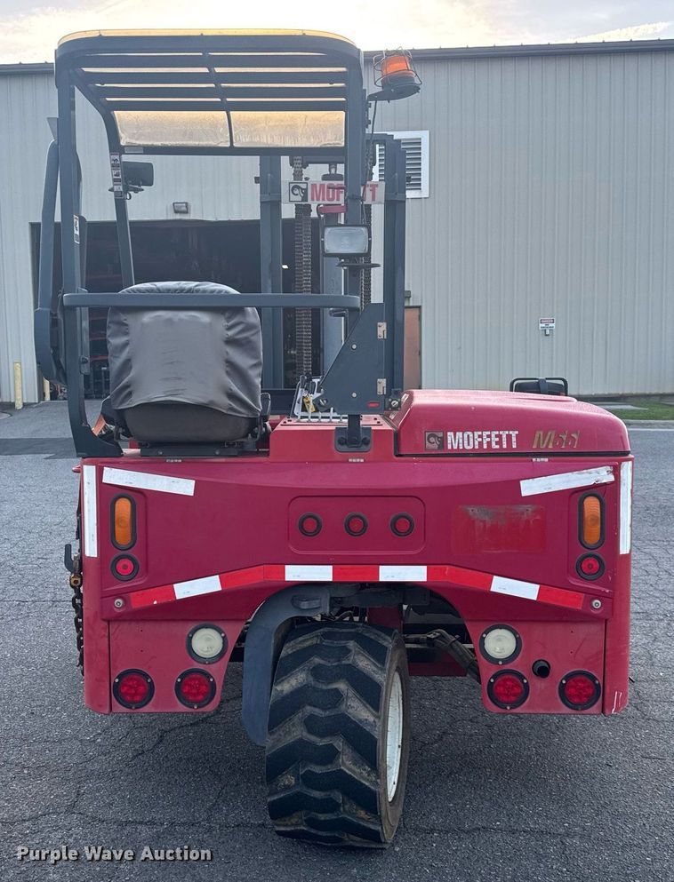 image for item EC3549 2011 Moffett M55 forklift