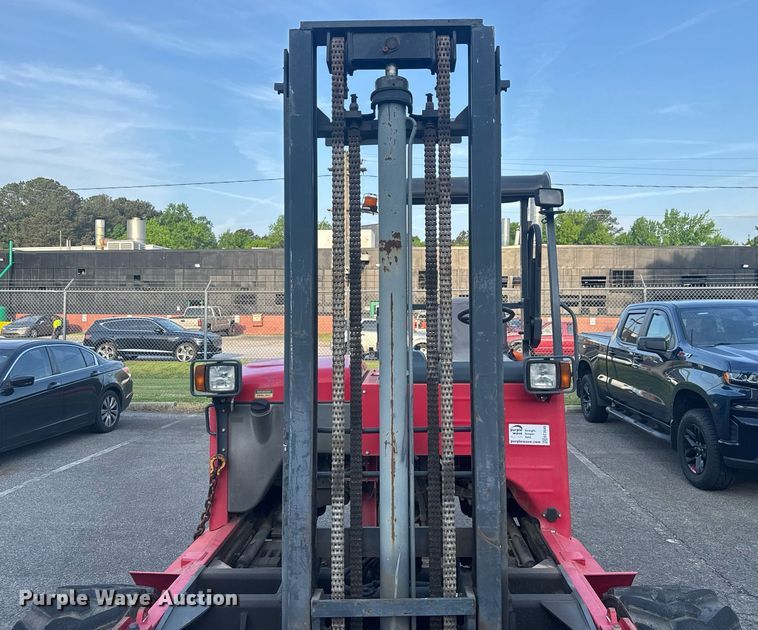 image for item EC3549 2011 Moffett M55 forklift