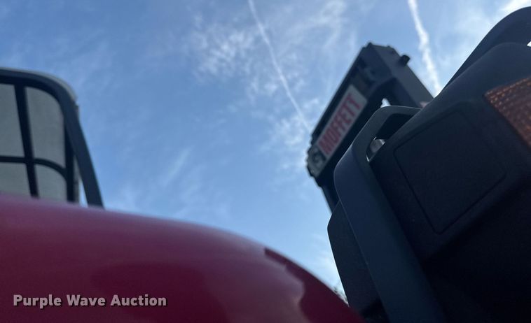 image for item EC3549 2011 Moffett M55 forklift