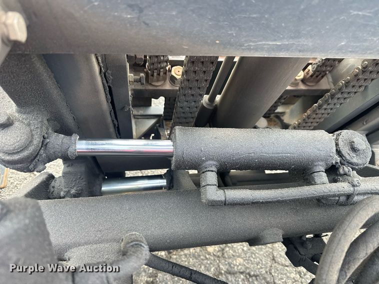 image for item EC3549 2011 Moffett M55 forklift