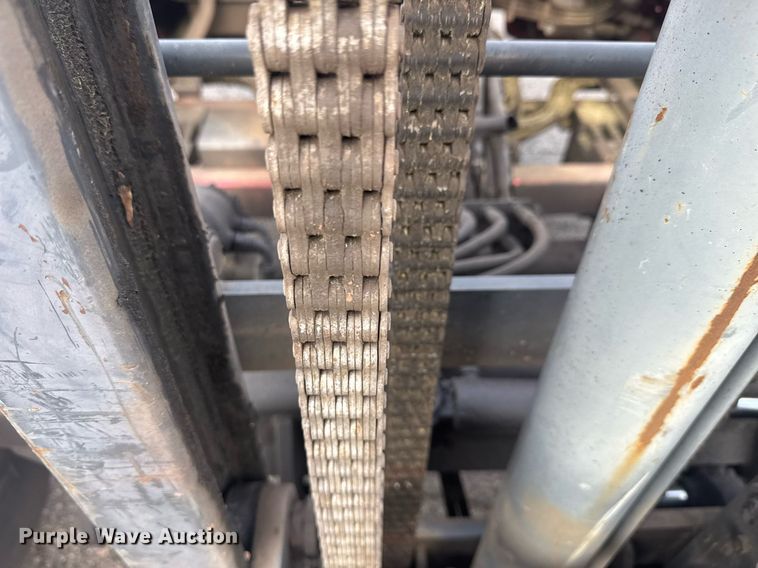 image for item EC3549 2011 Moffett M55 forklift