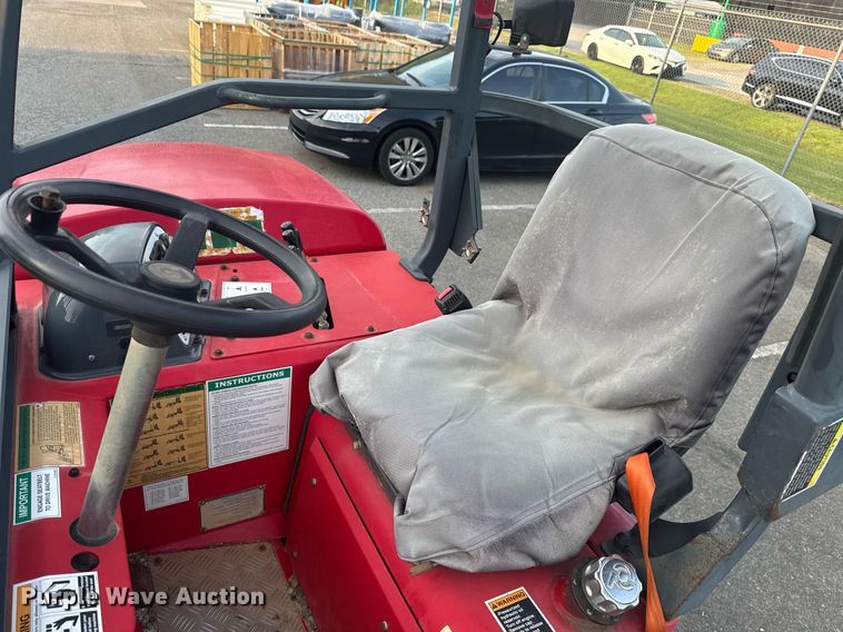 image for item EC3549 2011 Moffett M55 forklift