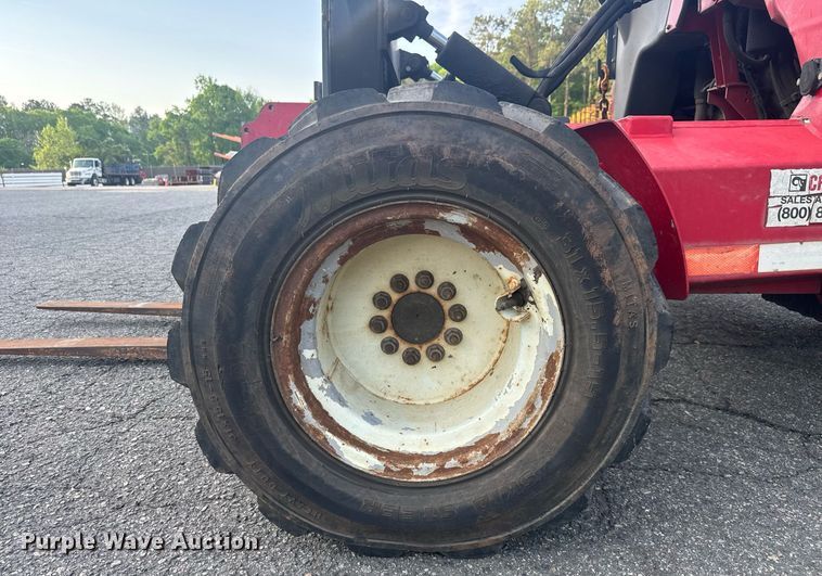 image for item EC3549 2011 Moffett M55 forklift