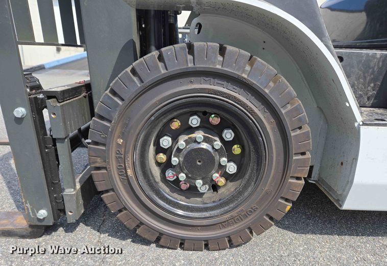 image for item EC4186 2016 UniCarriers PF50 forklift