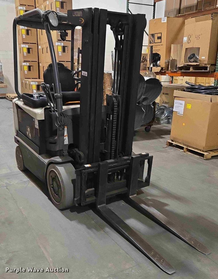 image for item EC4187 2014 Crown FC4525-50 forklift