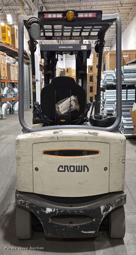 image for item EC4187 2014 Crown FC4525-50 forklift