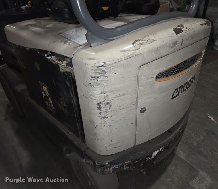 image for item EC4187 2014 Crown FC4525-50 forklift