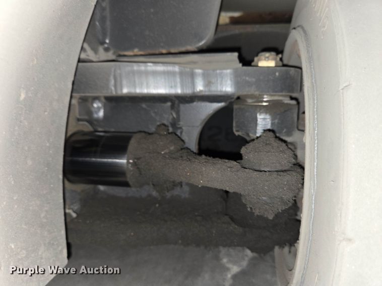 image for item EC4187 2014 Crown FC4525-50 forklift