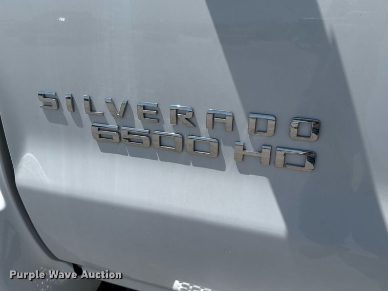 image for item ED5579 2023 Chevrolet  Silverado 6500HD rollback truck