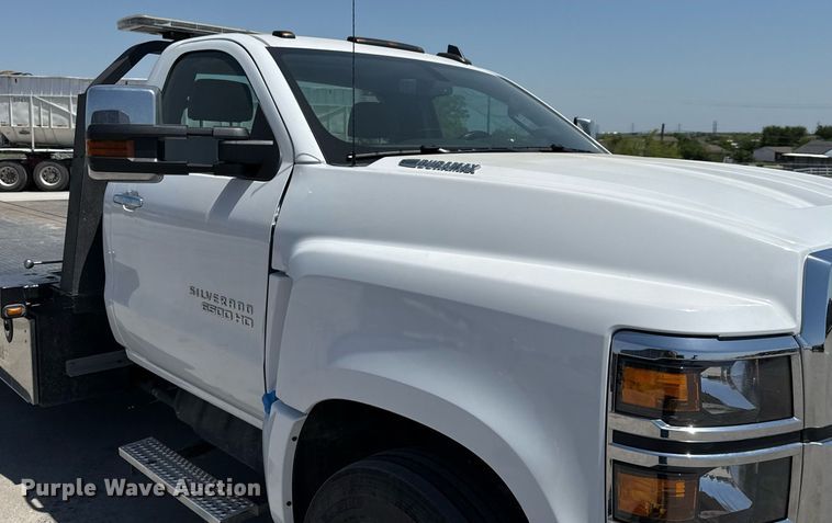 image for item ED5579 2023 Chevrolet  Silverado 6500HD rollback truck