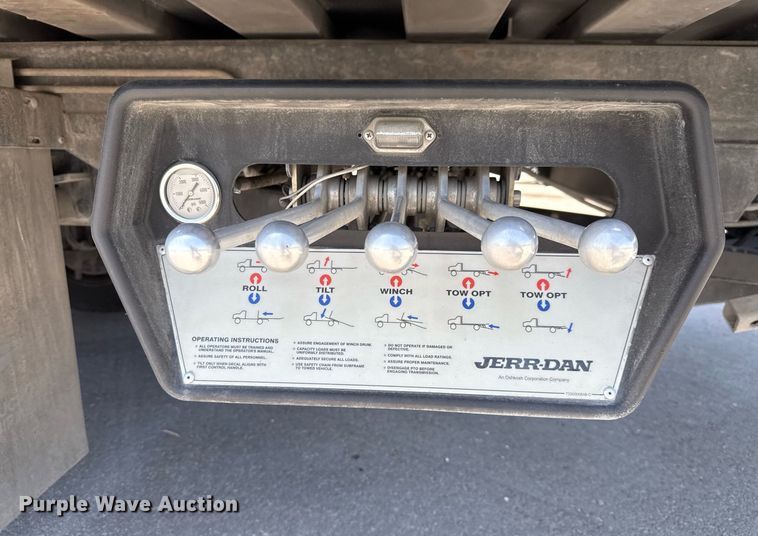 image for item ED5579 2023 Chevrolet  Silverado 6500HD rollback truck