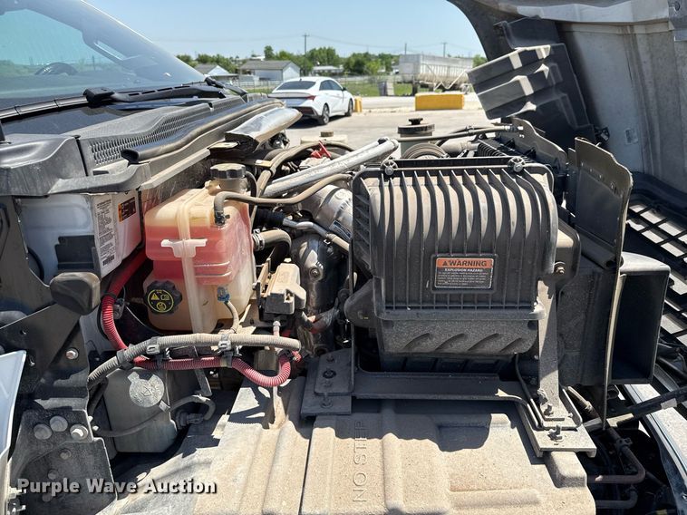 image for item ED5579 2023 Chevrolet  Silverado 6500HD rollback truck