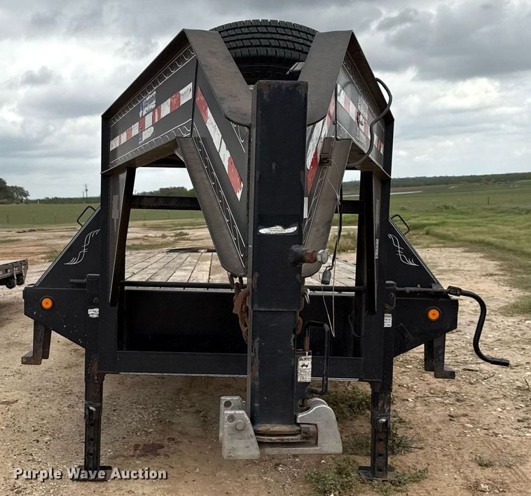 image for item ED5581 2007 PJ Trailers equipment trailer