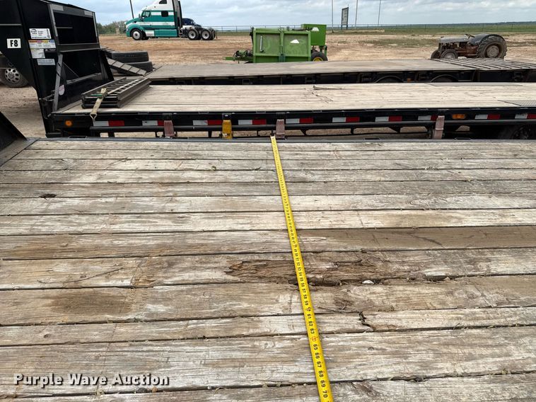 image for item ED5581 2007 PJ Trailers equipment trailer