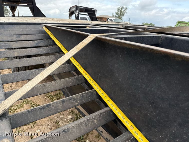 image for item ED5581 2007 PJ Trailers equipment trailer