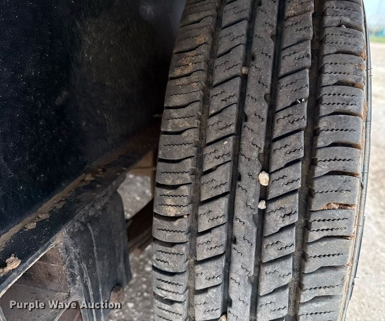 image for item ED5581 2007 PJ Trailers equipment trailer