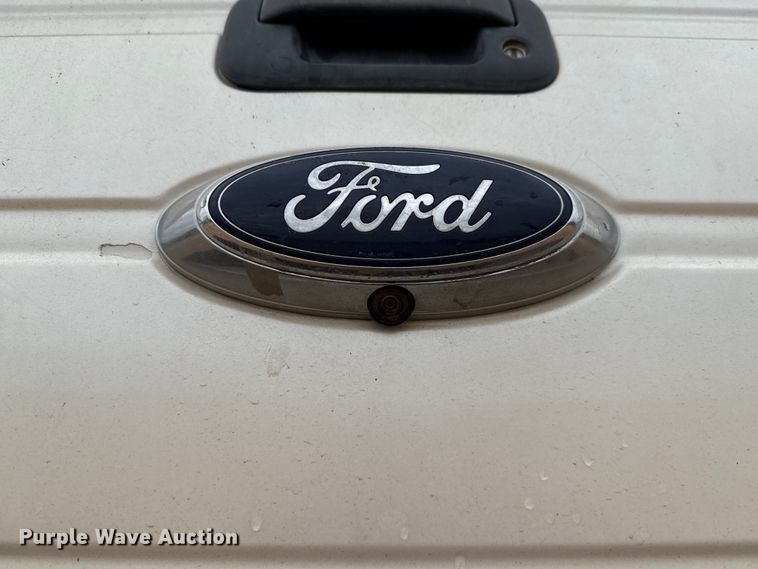 image for item ED5582 2013 Ford F150 Lariat SuperCrew pickup truck