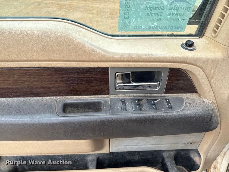 image for item ED5582 2013 Ford F150 Lariat SuperCrew pickup truck