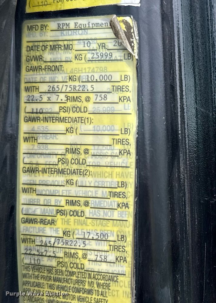 image for item ED5587 2006 International 4300 truck cab and chassis