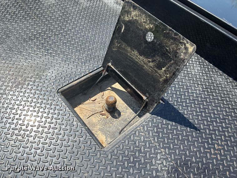 image for item EF3003 2022 Chevrolet Silverado 3500HD flatbed pickup truck