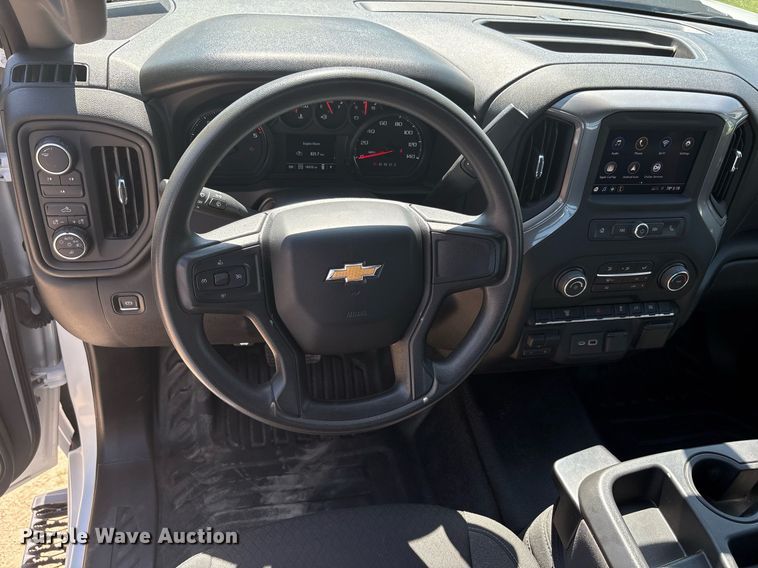 image for item EF3003 2022 Chevrolet Silverado 3500HD flatbed pickup truck