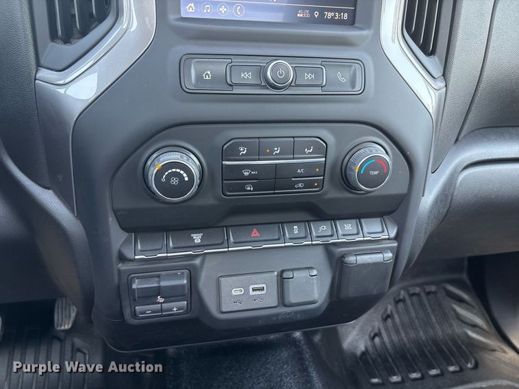 image for item EF3003 2022 Chevrolet Silverado 3500HD flatbed pickup truck