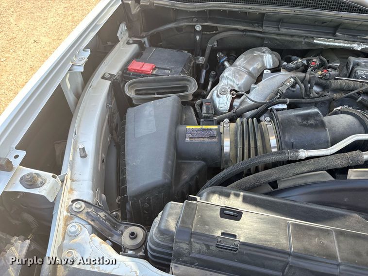 image for item EF3003 2022 Chevrolet Silverado 3500HD flatbed pickup truck