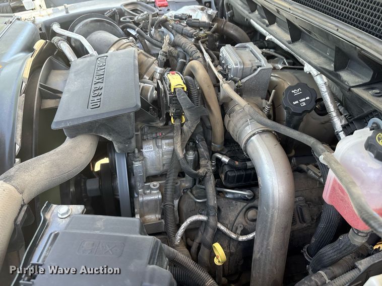 image for item EF3003 2022 Chevrolet Silverado 3500HD flatbed pickup truck