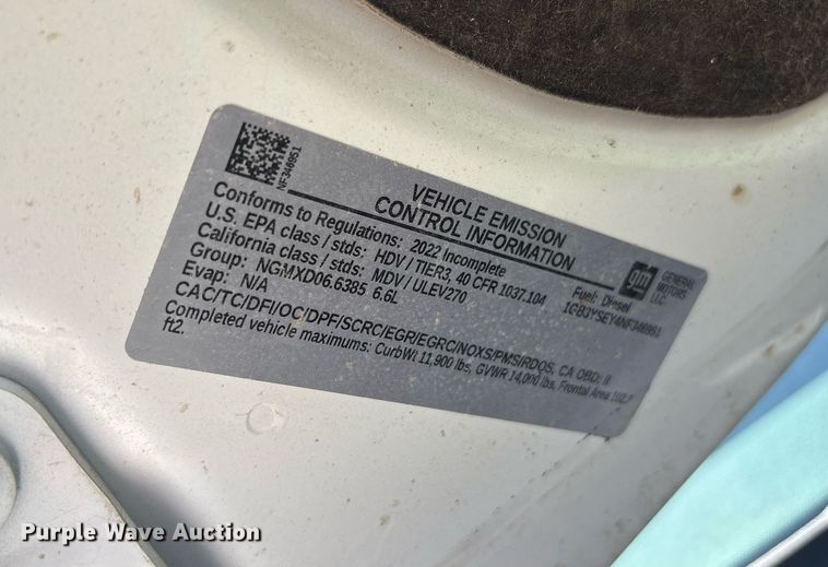 image for item EF3003 2022 Chevrolet Silverado 3500HD flatbed pickup truck