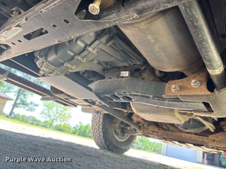 image for item EF3003 2022 Chevrolet Silverado 3500HD flatbed pickup truck