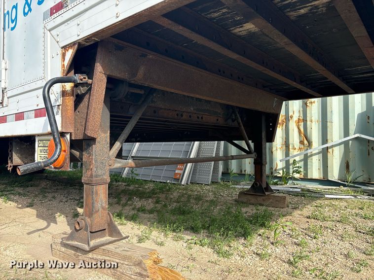 image for item EF3010 2011 Kentucky dry van trailer