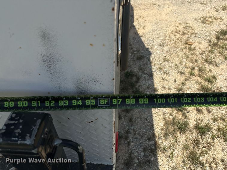 image for item EF3012 2004 Ford F550 utility / service truck