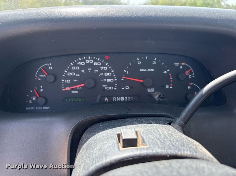 image for item EF3012 2004 Ford F550 utility / service truck