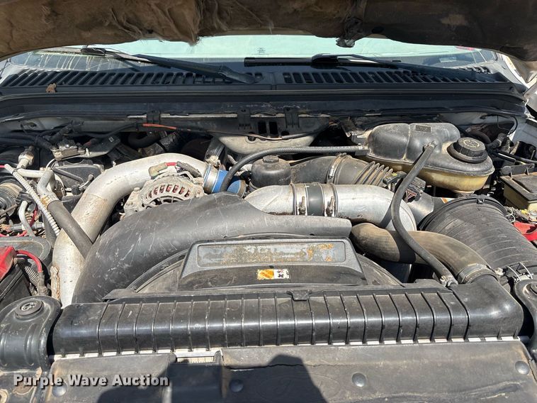 image for item EF3012 2004 Ford F550 utility / service truck