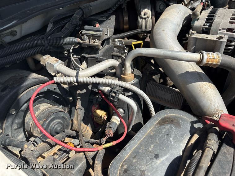 image for item EF3012 2004 Ford F550 utility / service truck