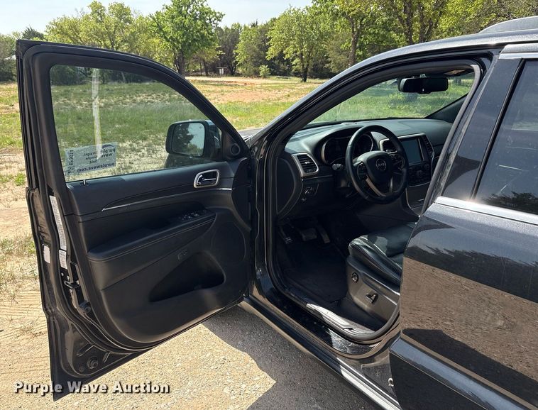 image for item EF3014 2015 Jeep Grand Cherokee SUV