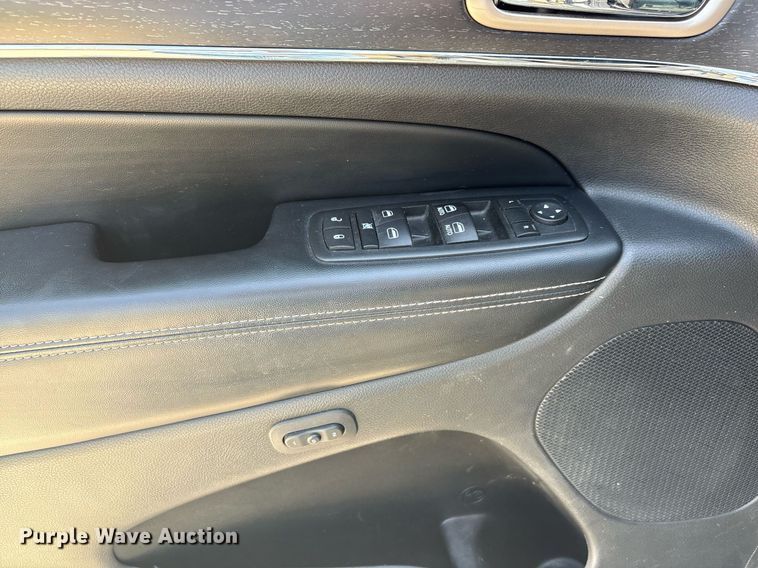 image for item EF3014 2015 Jeep Grand Cherokee SUV