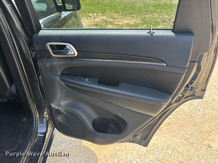 image for item EF3014 2015 Jeep Grand Cherokee SUV