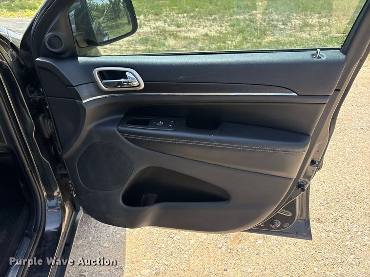 image for item EF3014 2015 Jeep Grand Cherokee SUV