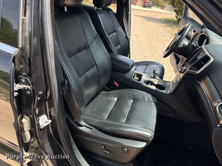 image for item EF3014 2015 Jeep Grand Cherokee SUV