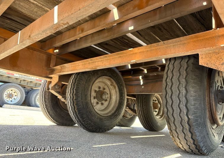 image for item EF3053 2001 Econoline Trailers MP426TE tilt deck equipment trailer