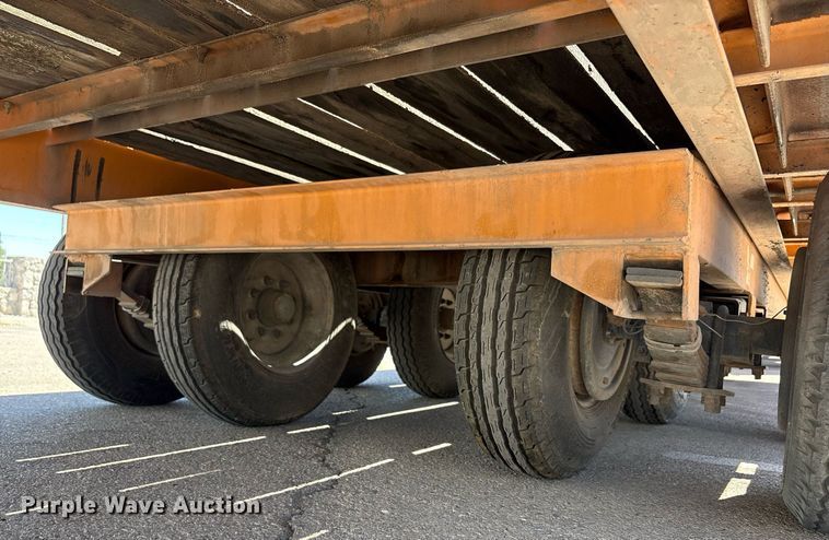 image for item EF3053 2001 Econoline Trailers MP426TE tilt deck equipment trailer