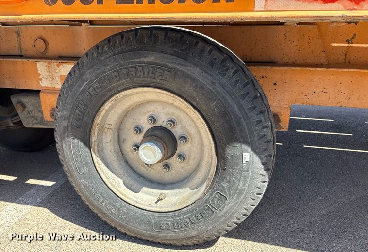 image for item EF3053 2001 Econoline Trailers MP426TE tilt deck equipment trailer