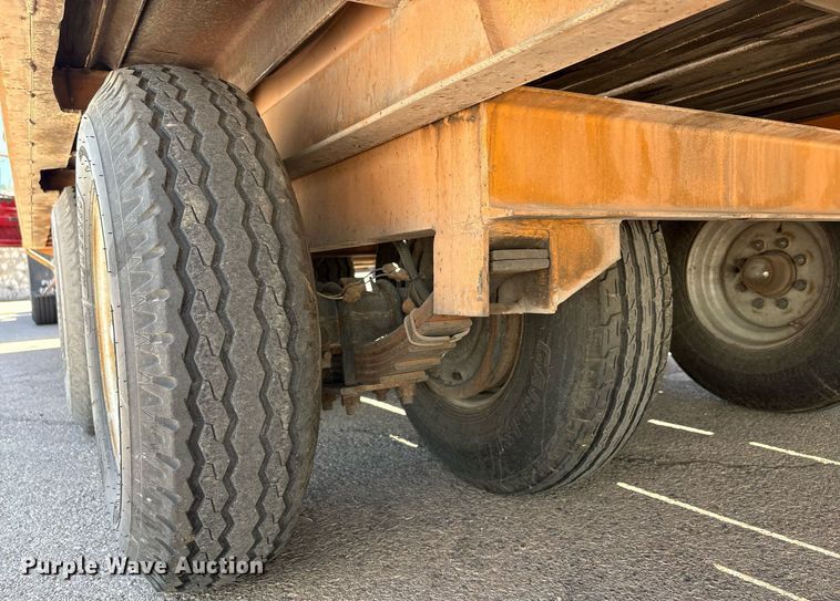 image for item EF3053 2001 Econoline Trailers MP426TE tilt deck equipment trailer